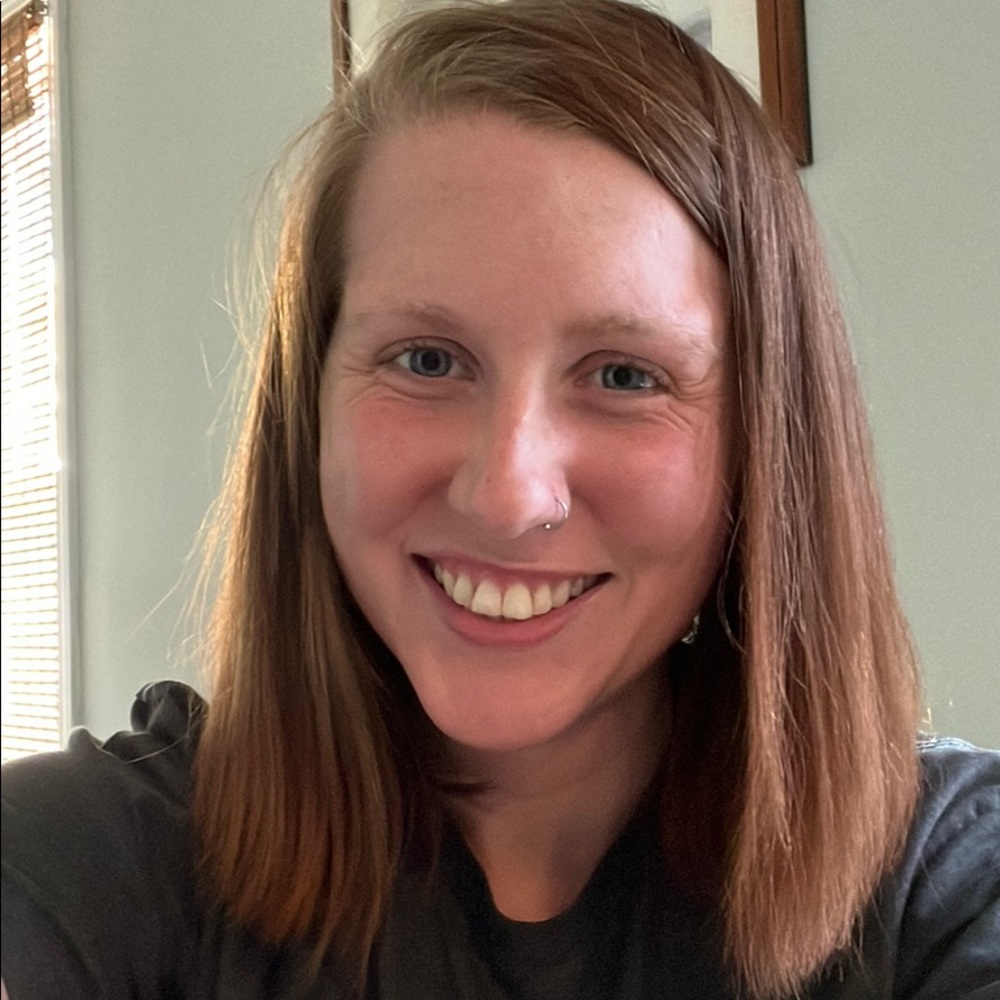 Meet your Posher, Amanda